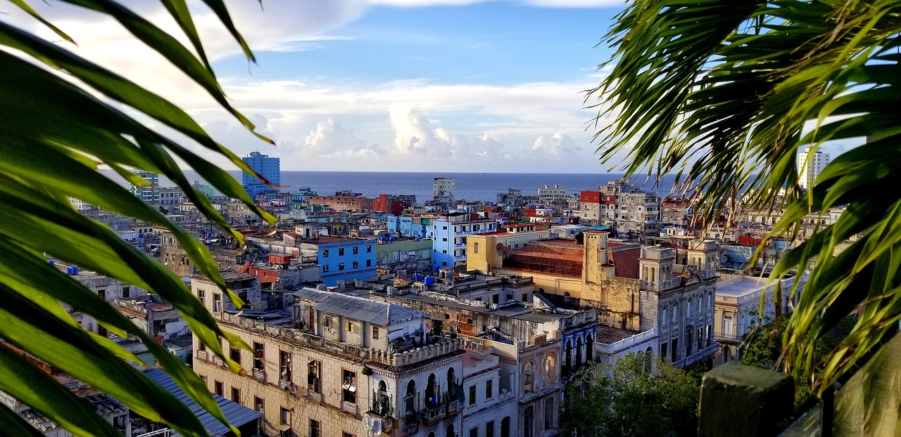 How can a foreigner open a company in Cuba