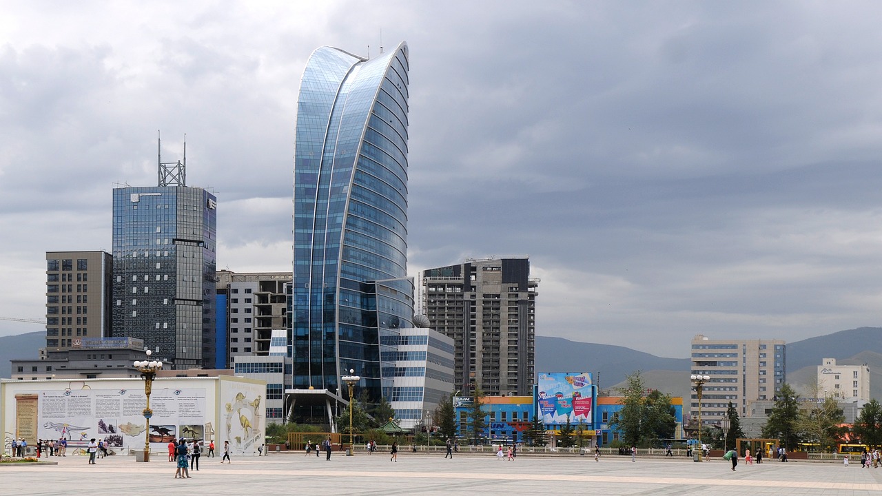 How can a foreigner register a company or representative office in Mongolia