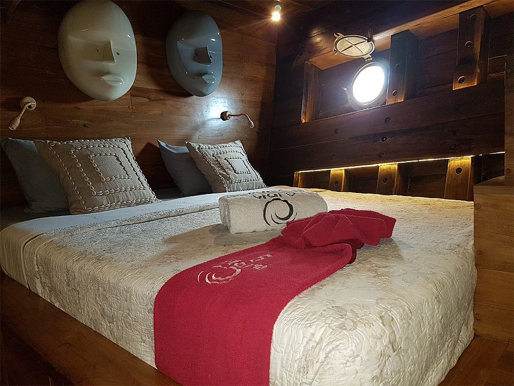 Элитный круизный морской туристический бизнес на крупной яхте в Индонезии