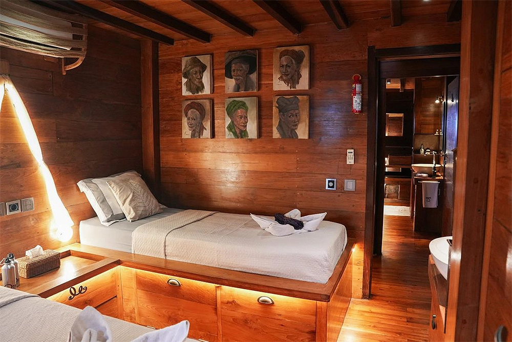 Элитный круизный морской туристический бизнес на крупной яхте в Индонезии