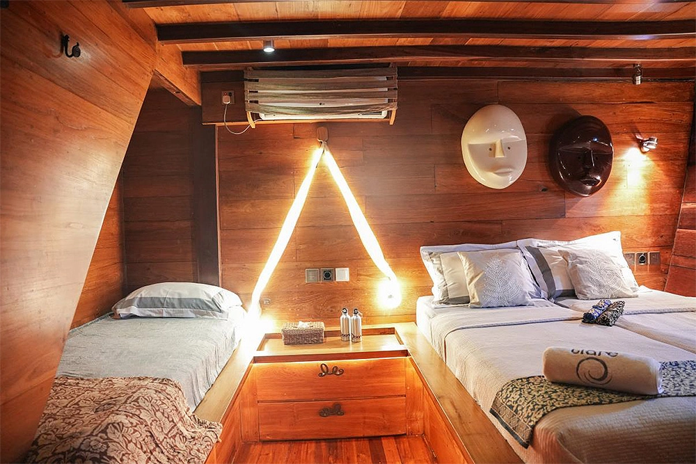 Элитный круизный морской туристический бизнес на крупной яхте в Индонезии