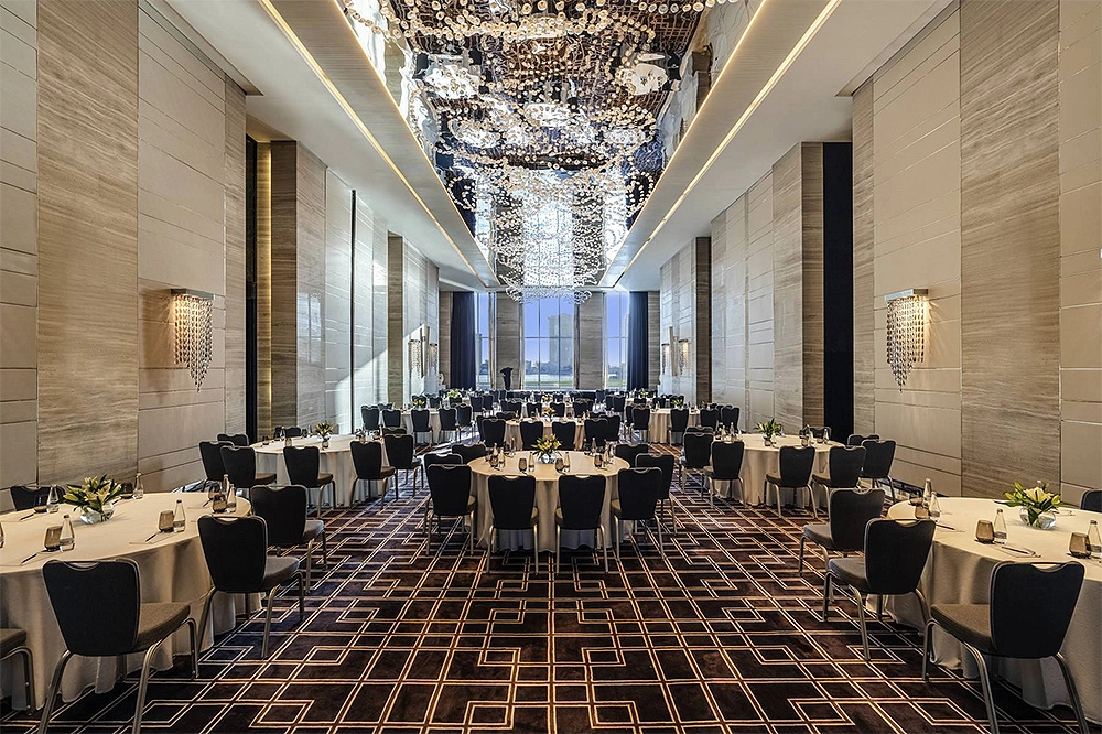 Hotel 5* in Downtown Dubai, UAE