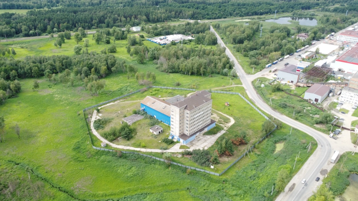 Производственно-складской комплекс с защищённым бункером, Московская область, Россия