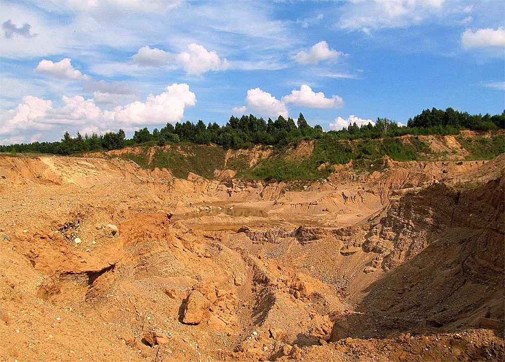 Kum ve çakıl ocağı, Yaroslavl bölgesinde, Rusya