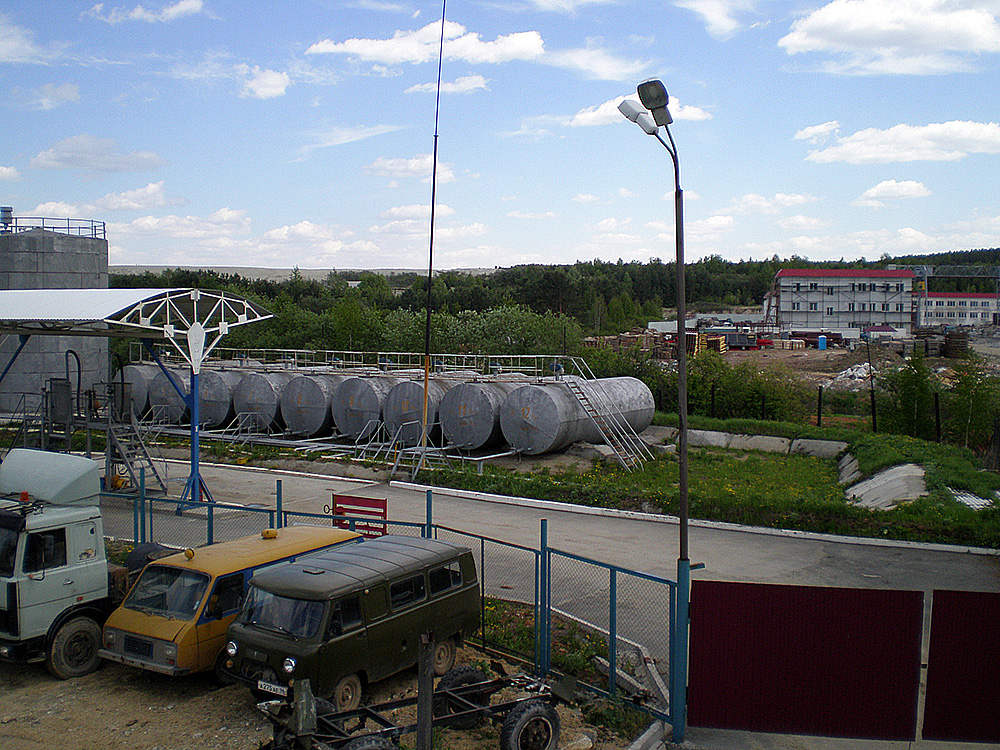 Petrol deposu, Yekaterinburg yakınlarındaki, Sverdlovsk bölgesi, Rusya