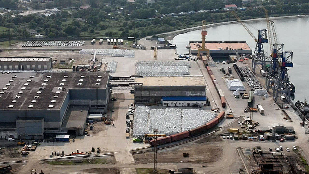 International cargo port (terminal) and ship repair plant in Primorsky Krai, Russia