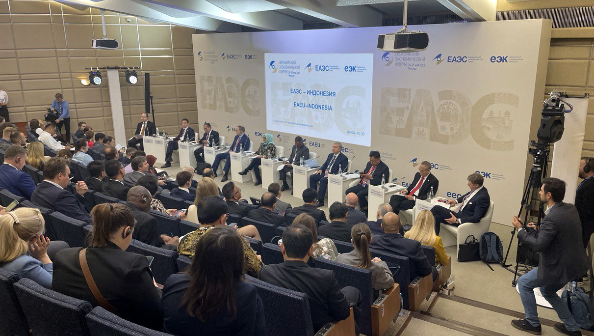 REAB at the Eurasian Economic Forum