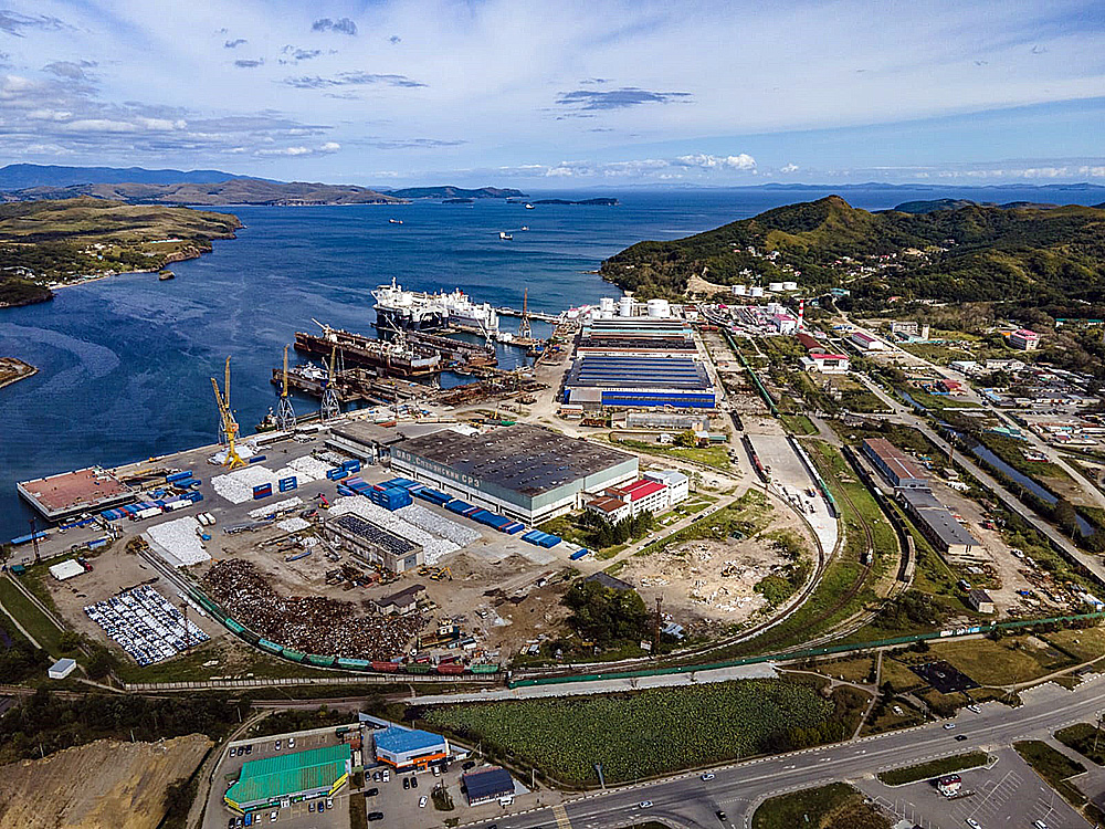 International cargo port (terminal) and ship repair plant in Primorsky Krai, Russia