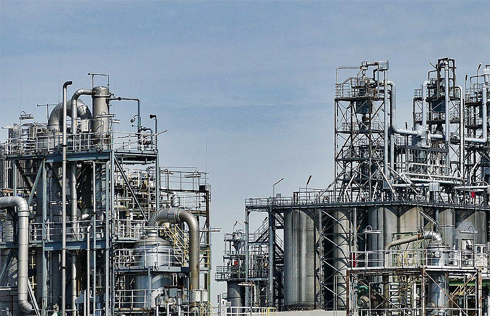 Petrol rafinerisi, Fujairah'ta, BAE
