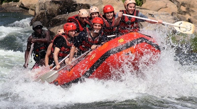 Tourism business on the Nile, Uganda